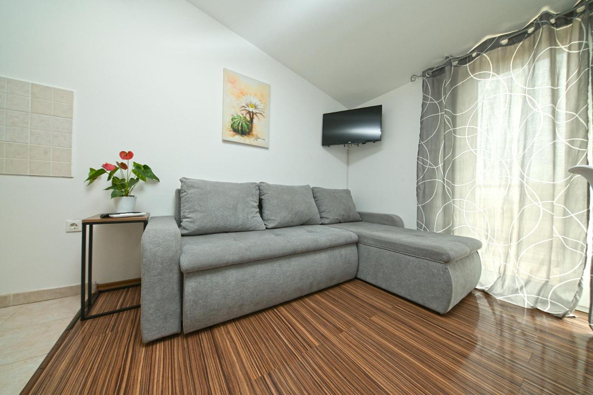 2253 Galižana
